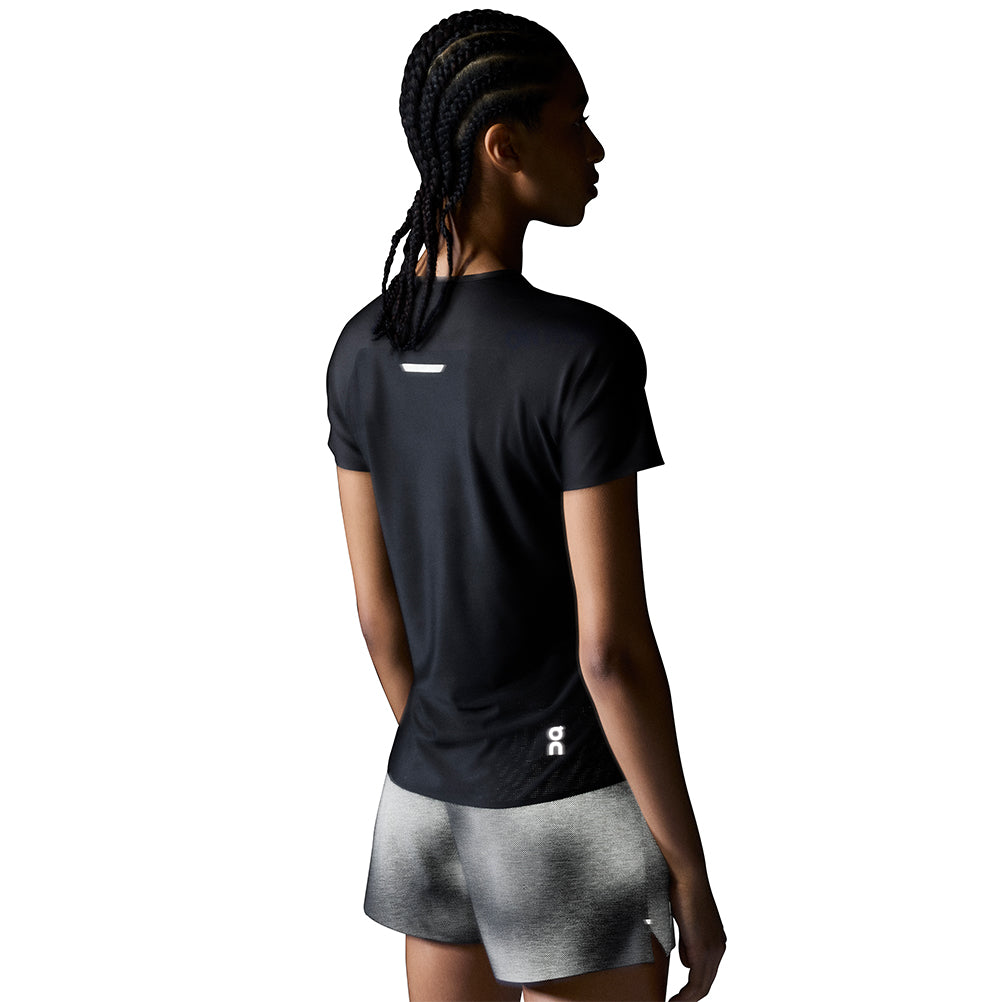On Running Performance Lumos Short Sleeve Women's Running Tee - Black