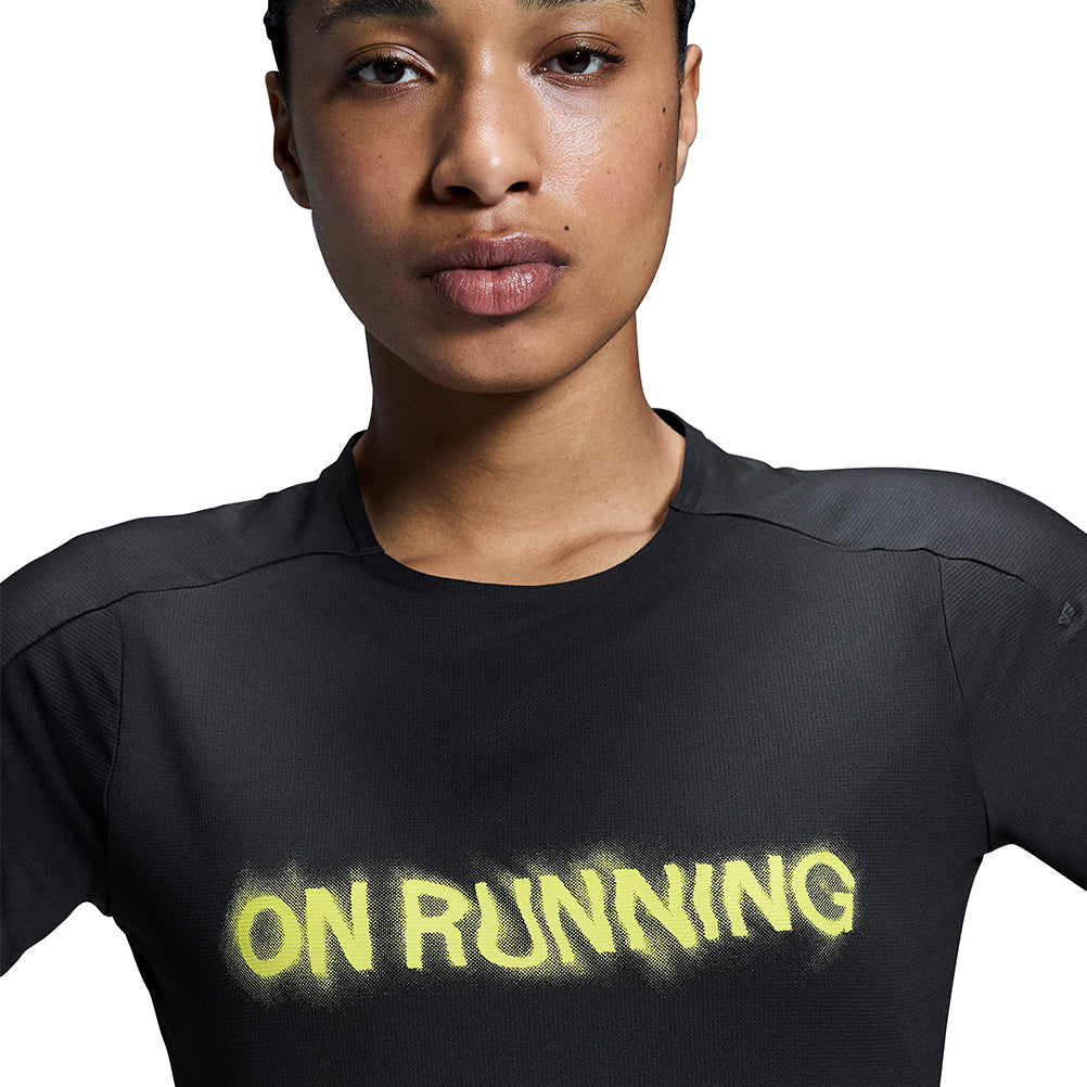 On Running Performance Lumos Short Sleeve Women's Running Tee - Black