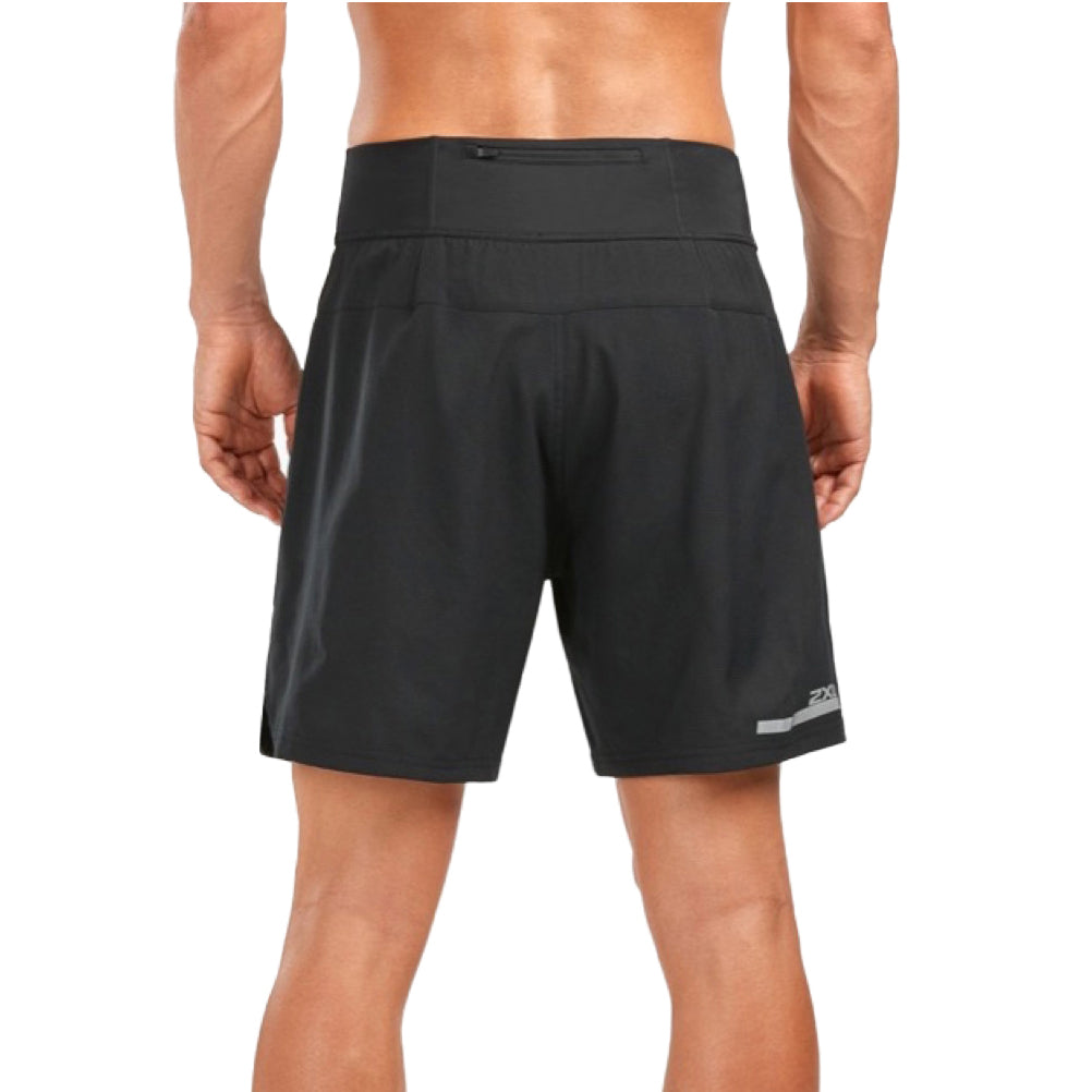 2xu-mens-2in1-short-MA4884B-blk-silver-back-model