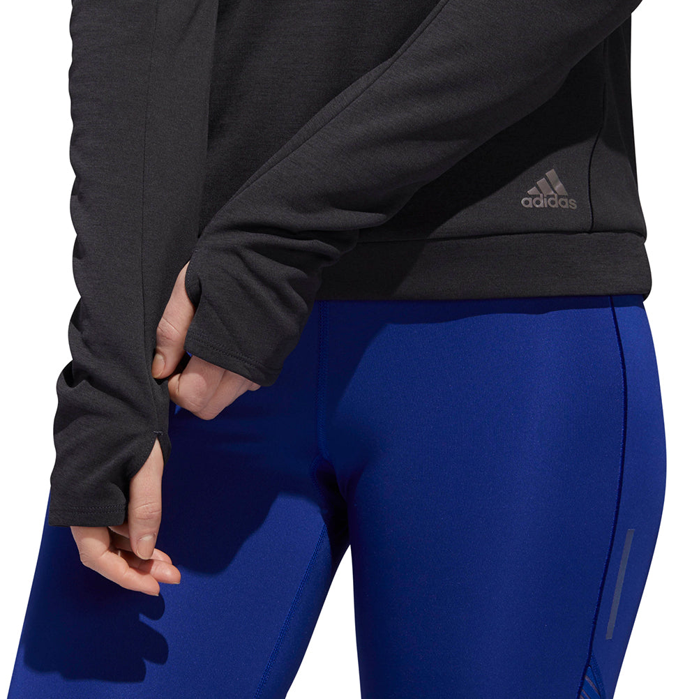 DN2487_APP_on-model_detail-3_white