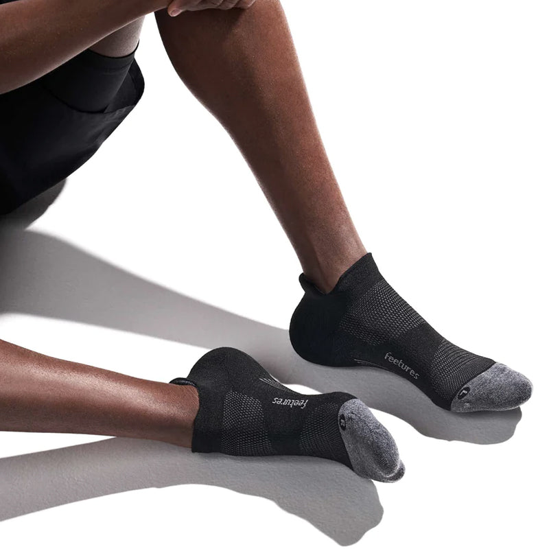 Feetures Elite Light Cushion No Show Tab Running Sock - Black/Grey