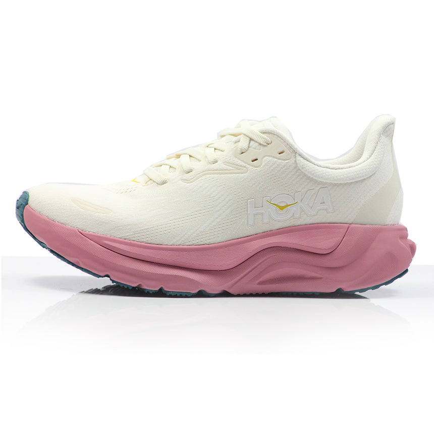 Hoka Arahi 8 Women's Running Shoe - Alabaster/Lingonberry