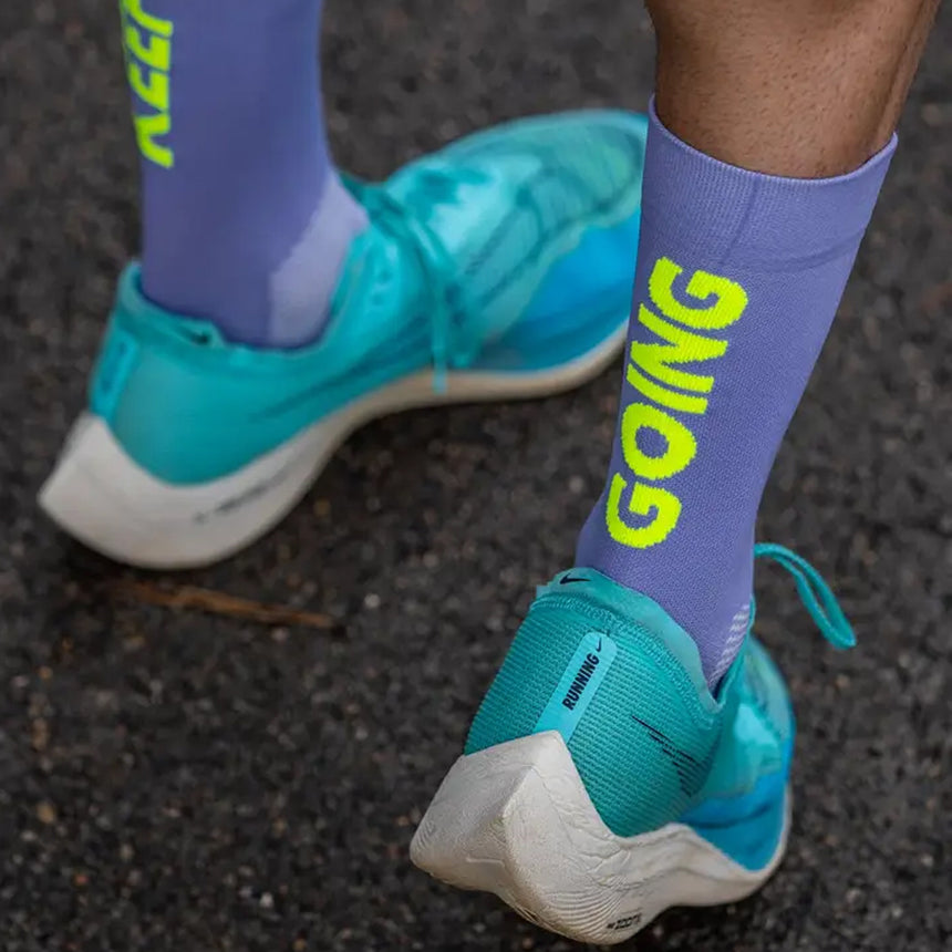 Sporcks Keep Going Purple Crew Running Sock - Purple/Neon