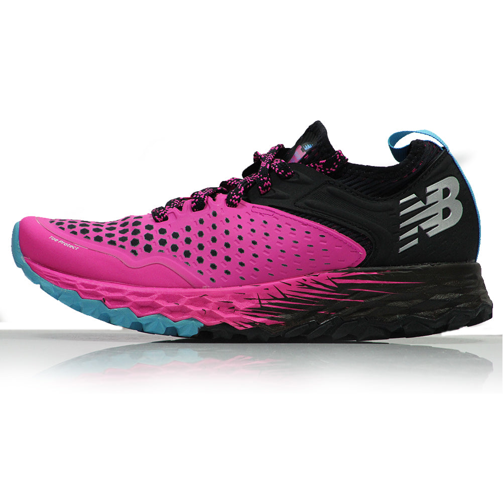 NB-womens-Hierro-4-Q4-side