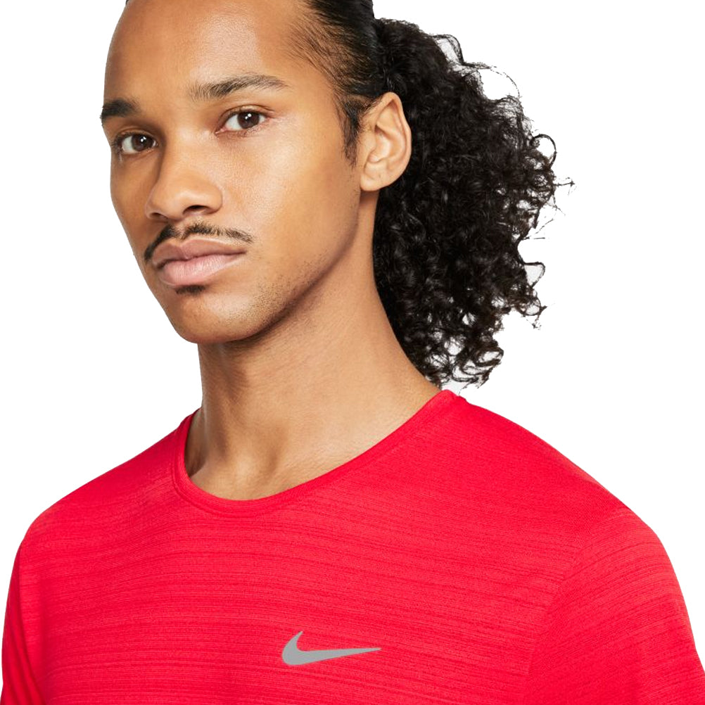 Nike-Mens-DF-Miler-SS-CU5992-657-close-up-model
