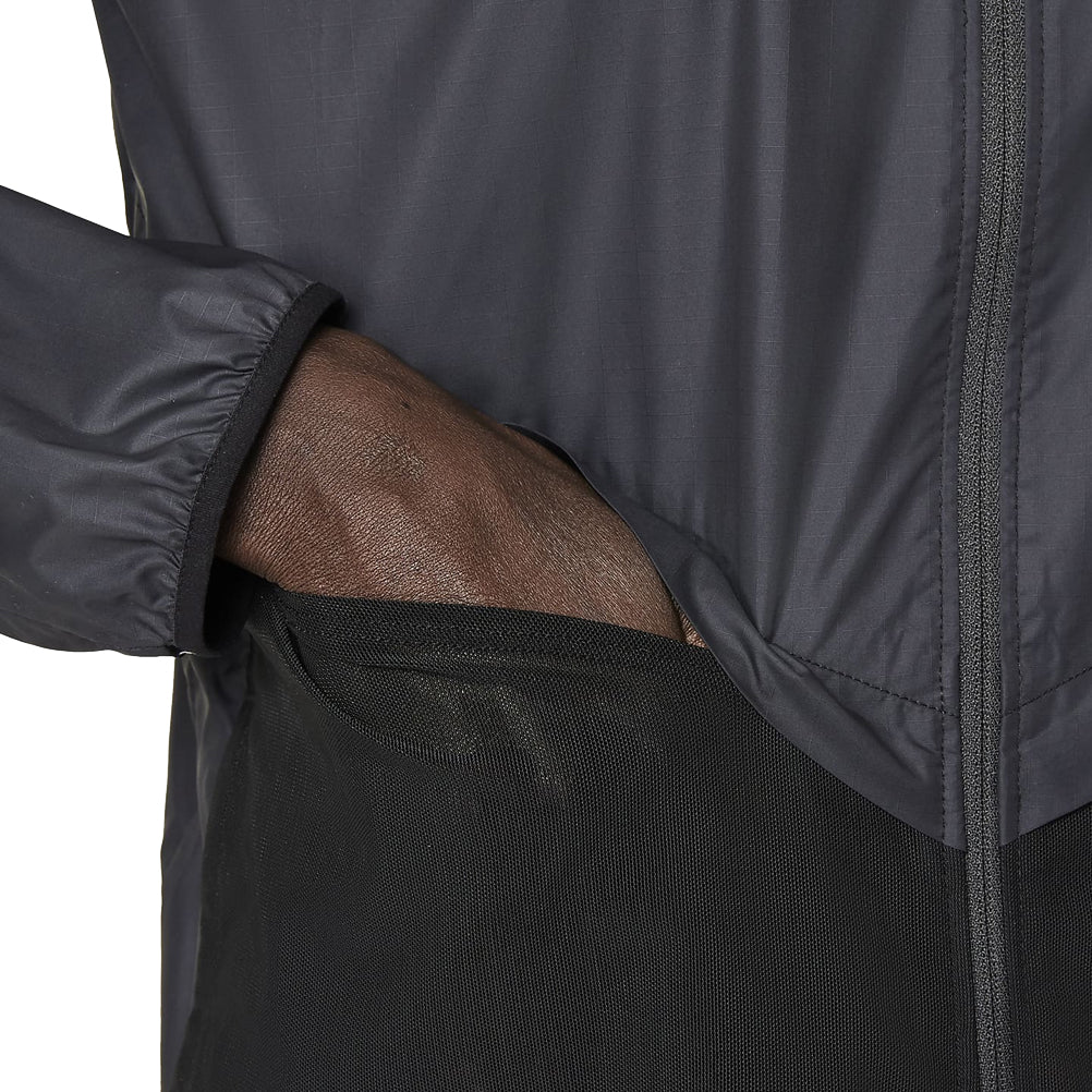 Nike-Womens-shield-trail-jacket-DC8041-010-detail-2