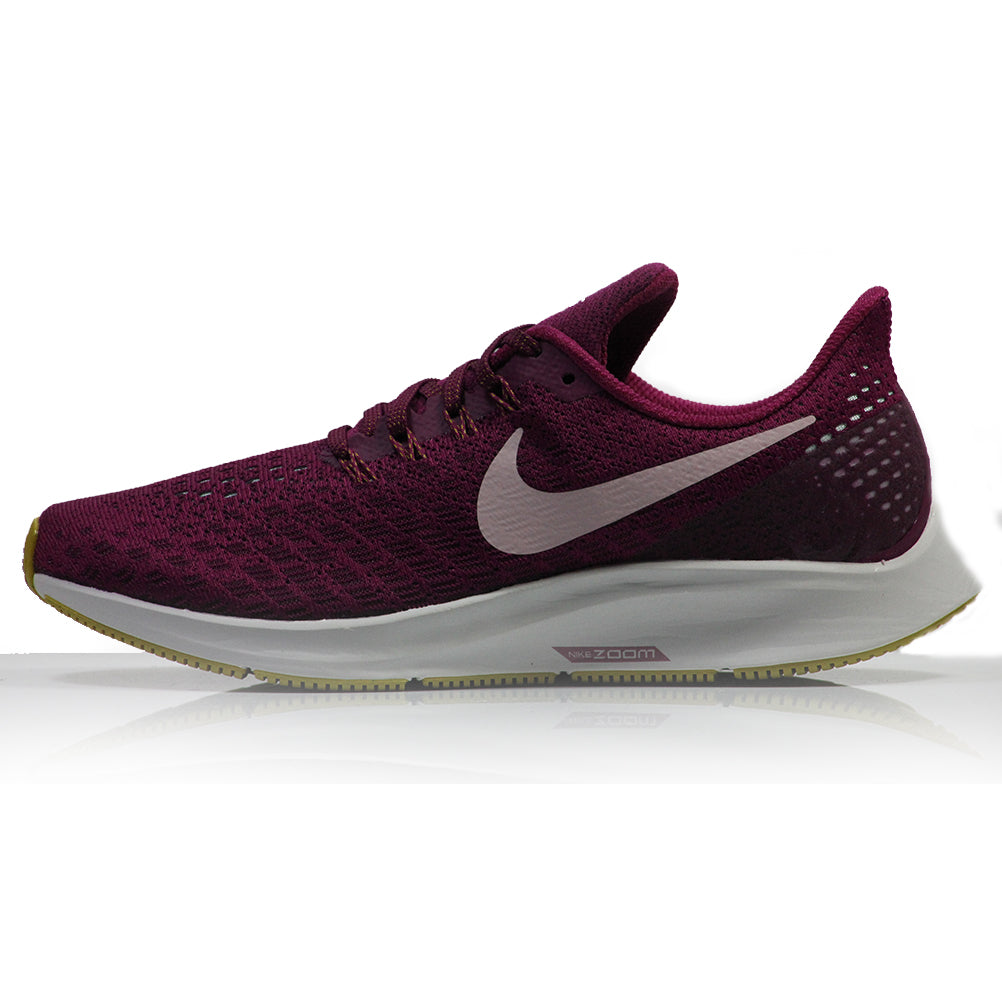 Nike-womens-Pegasus-35-942855-606-side