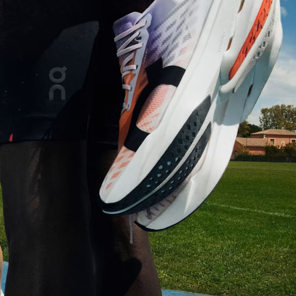 On Cloudboom Strike Women's Running Shoe - Limelight/Wolf