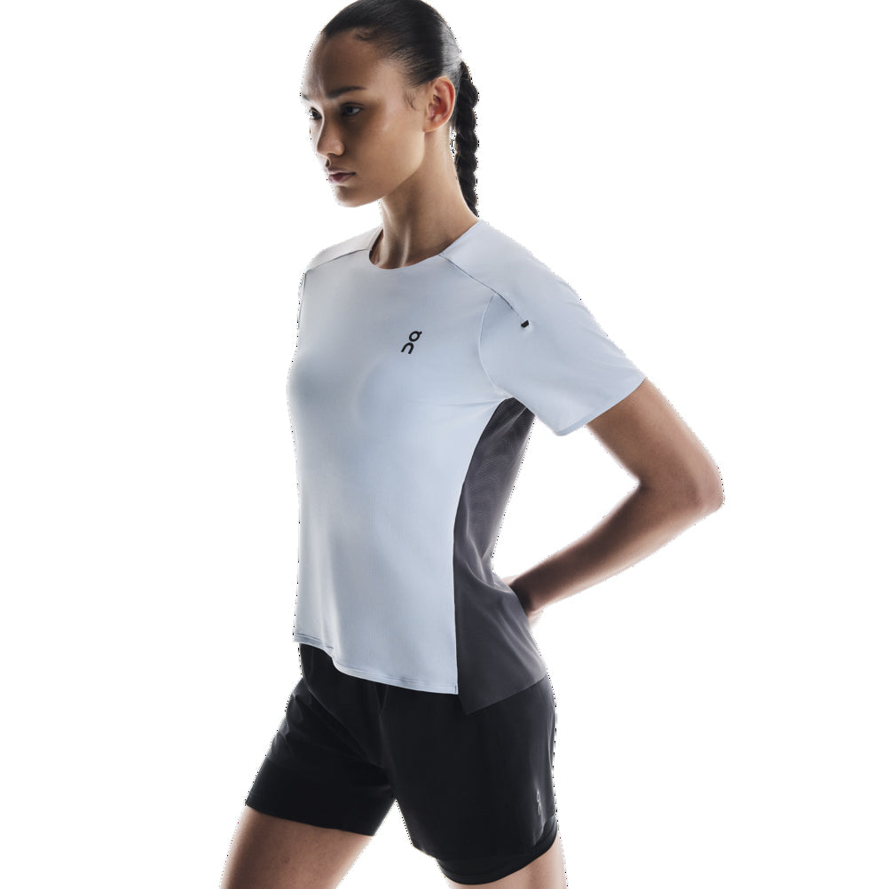 On Running Performance Short Sleeve Women's Running Tee - Arctic/Eclipse