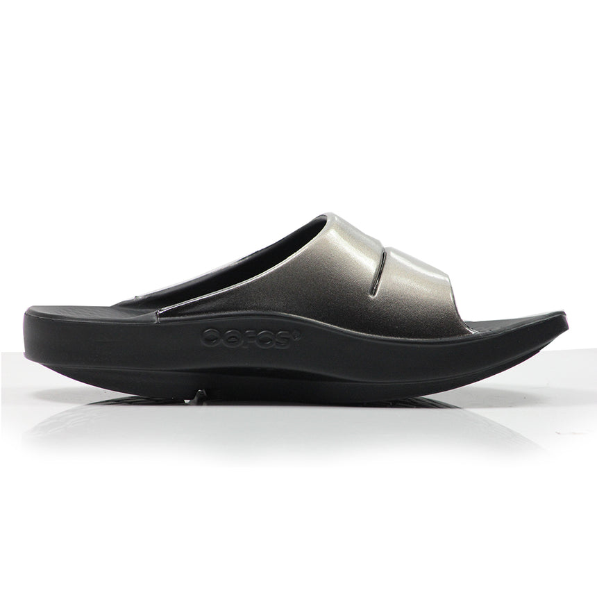 OOfos Women's OOahh Luxe Recovery Slide - Latte