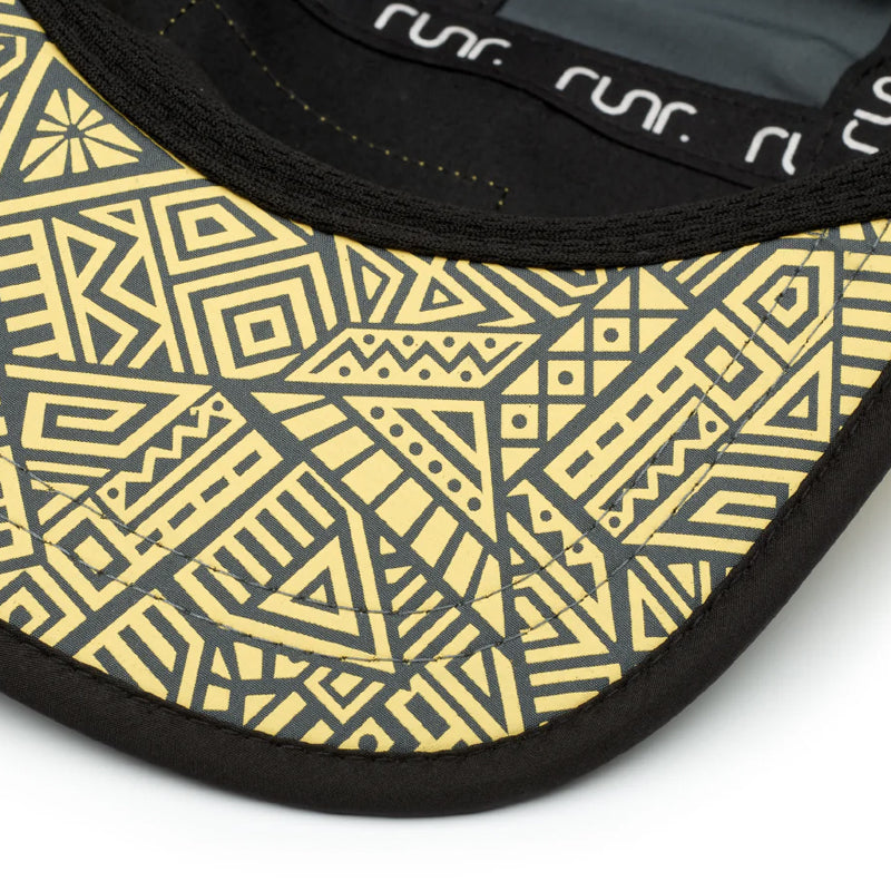 Runr Seoul Tech Cap Detail Front