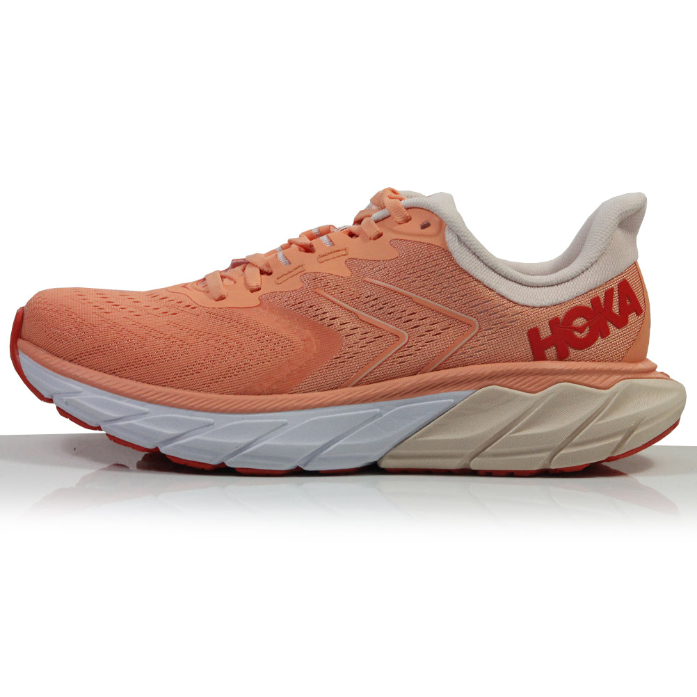 hoka-womens-arahi-5-1115012-CSPY-side