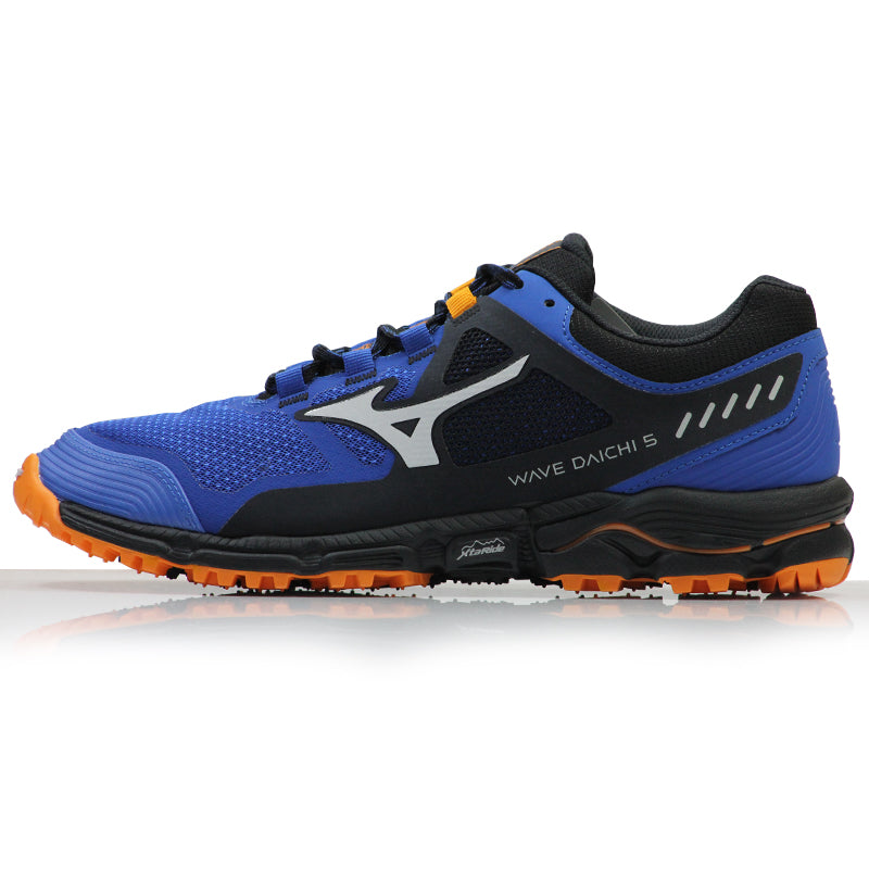 mizuno-mens-diachi-side
