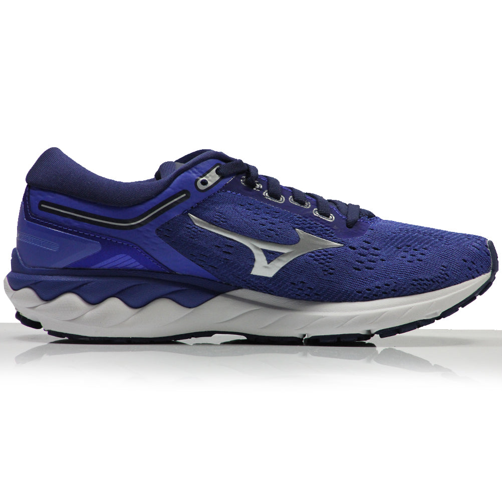 mizuno-womens-wave-sky-back