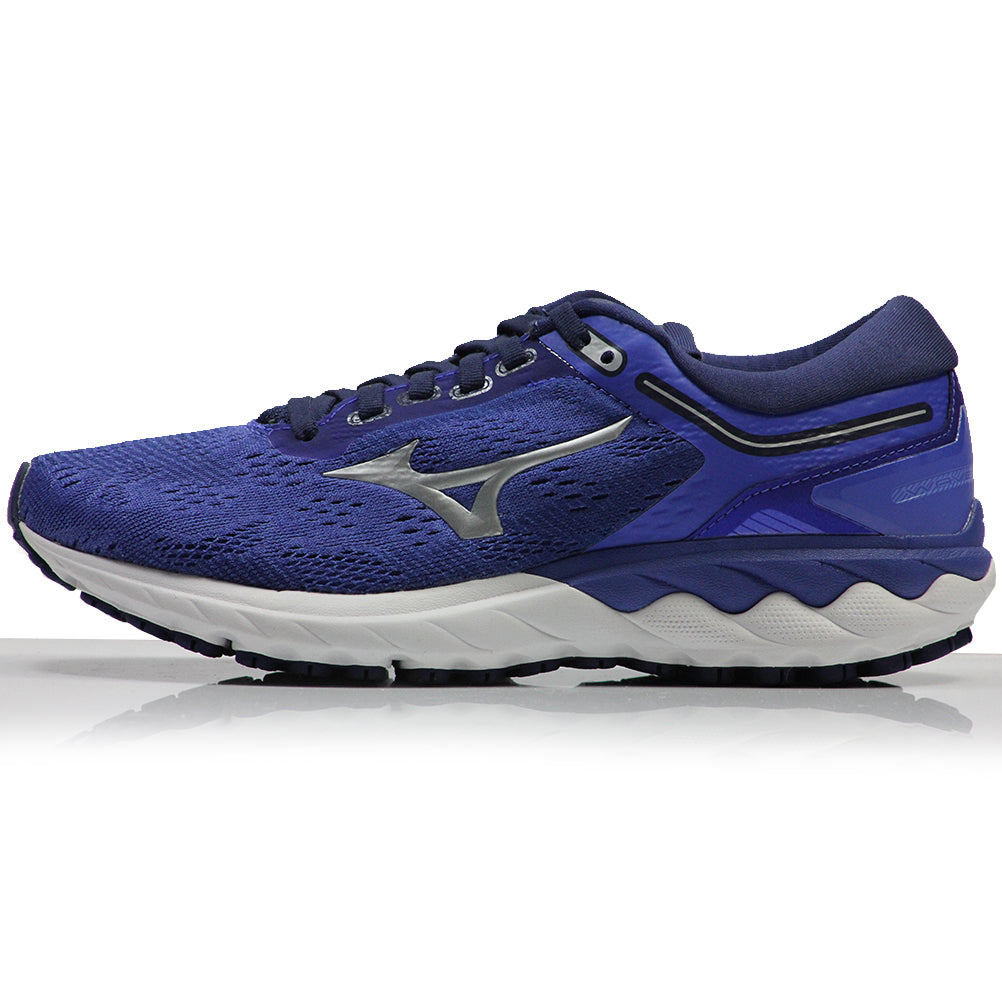 mizuno-womens-wave-sky-side