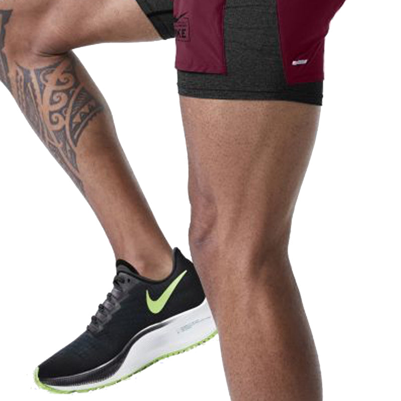 nike-mens-pegasus-37-001-model-side