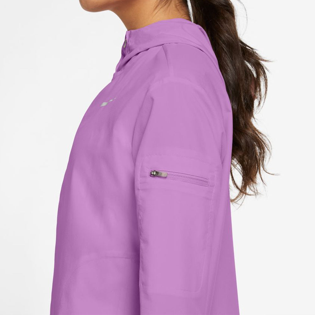 nike-womens-impossibly-light-jkt-597-detail