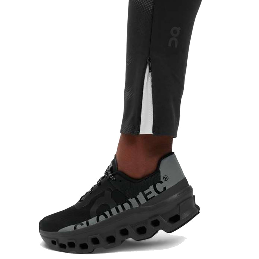 On Running Women's Lumos Running Long Tight - Black