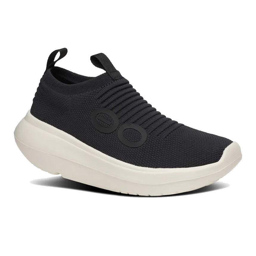 oofos Oomy Zen Chalk Black Angled