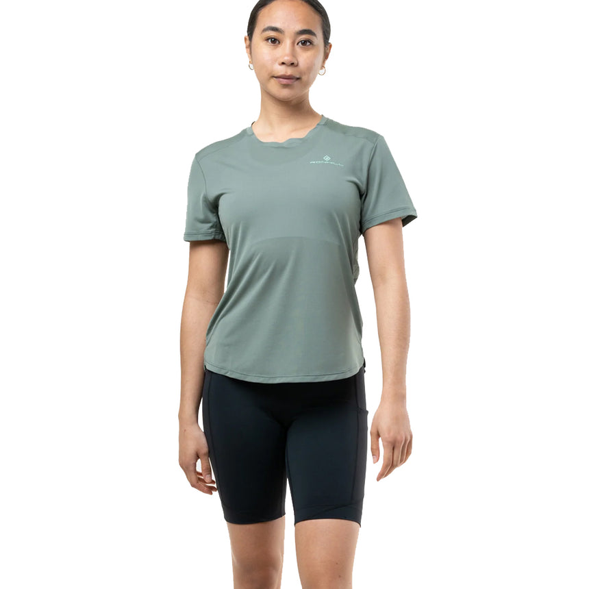 rh womens tech stretch short 007091 009 model front