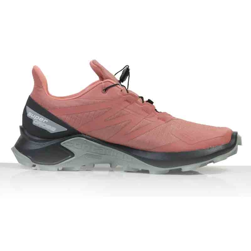 salomon-womens-supercross-blast-GTX-pink-back