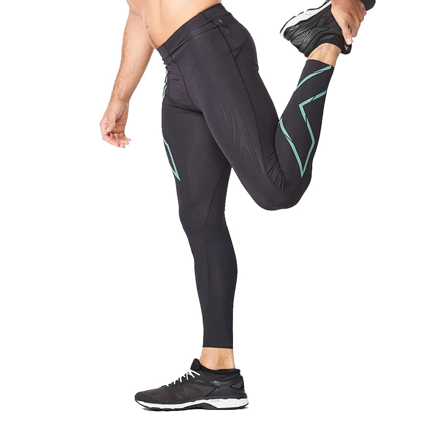 2xu-mens-light-speed-comp-tight-MA5305B-blk-sgf-front