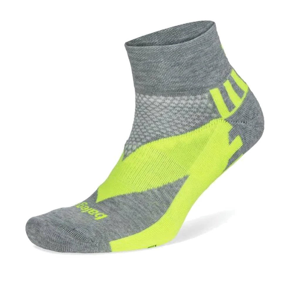 Balega-enduro-quarter-sock-reflective-front