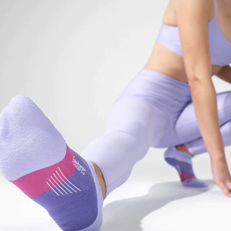 Feetures Elite Light Cushion No Show Tab Running Sock - Lace Up Lavender