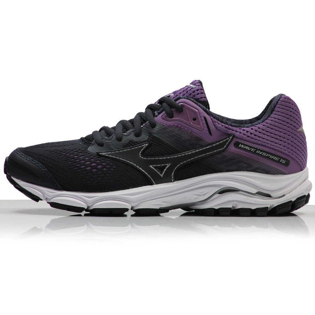 mizuno wave 15