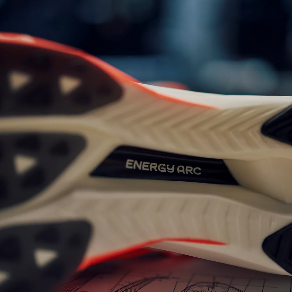 New Balance FuelCell SuperComp Elite v5 Men's Running Shoe