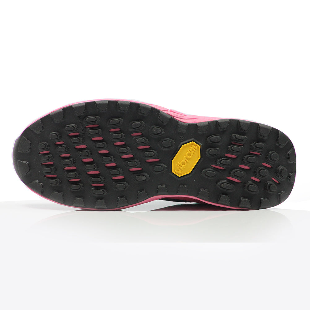 New Balance Fresh Foam X Hierro v8 Women's Trail Shoe - Black