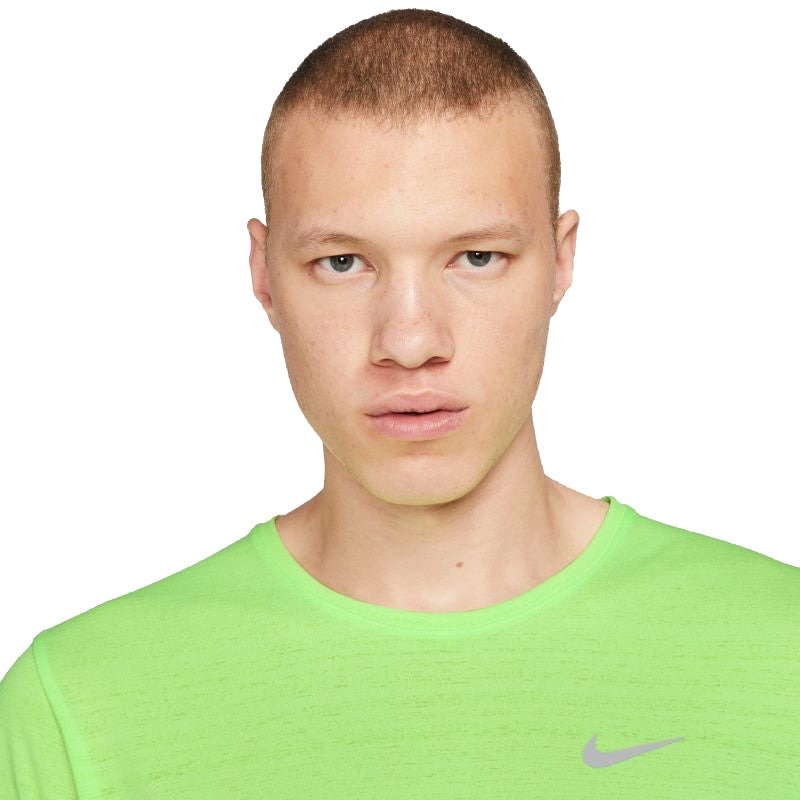 Nike-Mens-DF-Miler-SS-CU5992-358-model-head