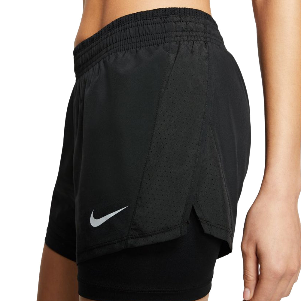 Nike-Womens-2in1-10K-running-short-CK1004-010-modelside