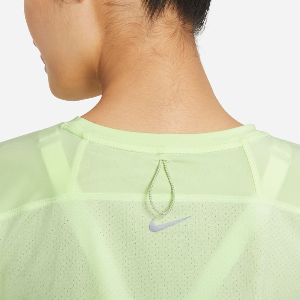 Nike-Womens-miler-run-division-DC5236-701-back