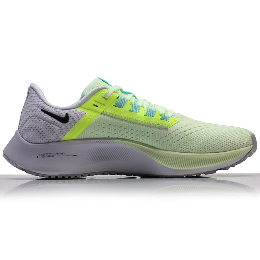 Nike-womens-Pegasus-38-CW7358-700-back