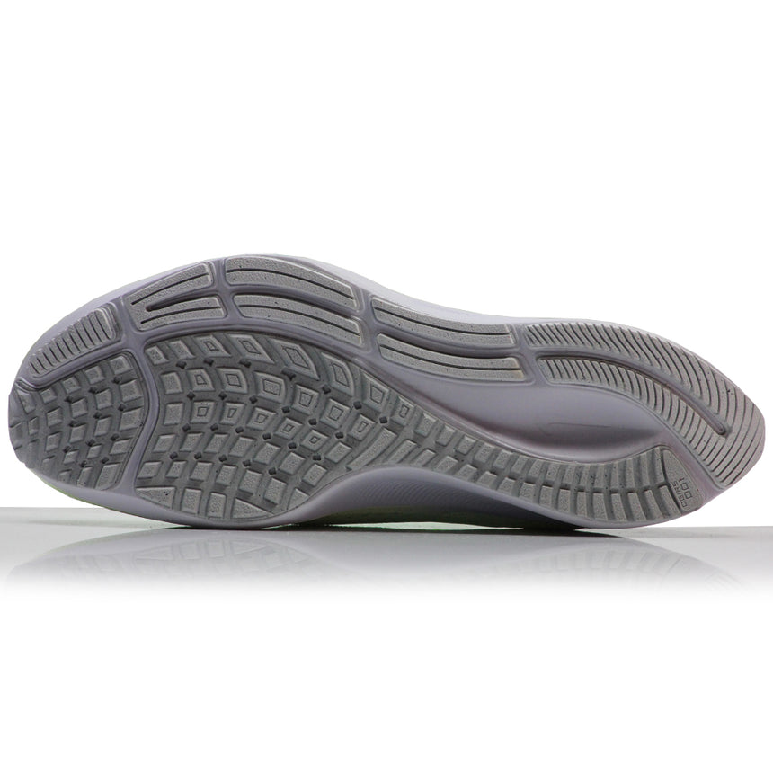 Nike-womens-Pegasus-38-CW7358-700-sole