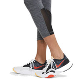 Nike-womens-nike-pro-365-crop-tight-CZ9803-010-close-up-1