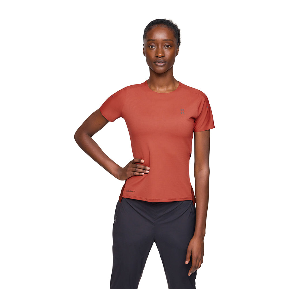 On Running Performance Short Sleeve Women's Running Tee - Auburn/Ruby