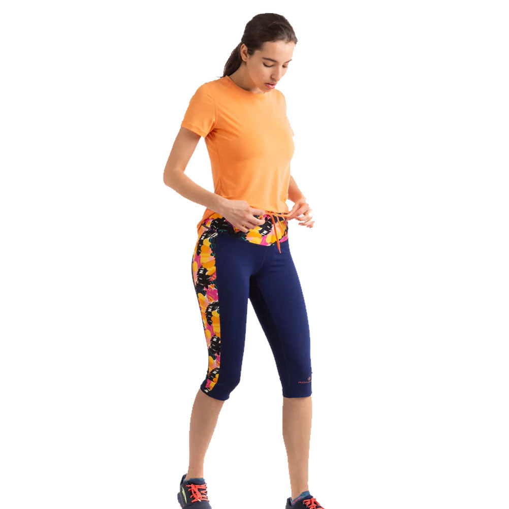 Ronhill-womens-life-short-sleeve-tee-_RH-005336_853-model