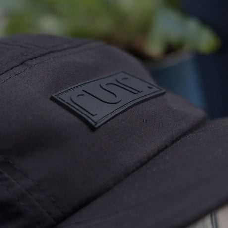 Runr Milan Tech Cap Style