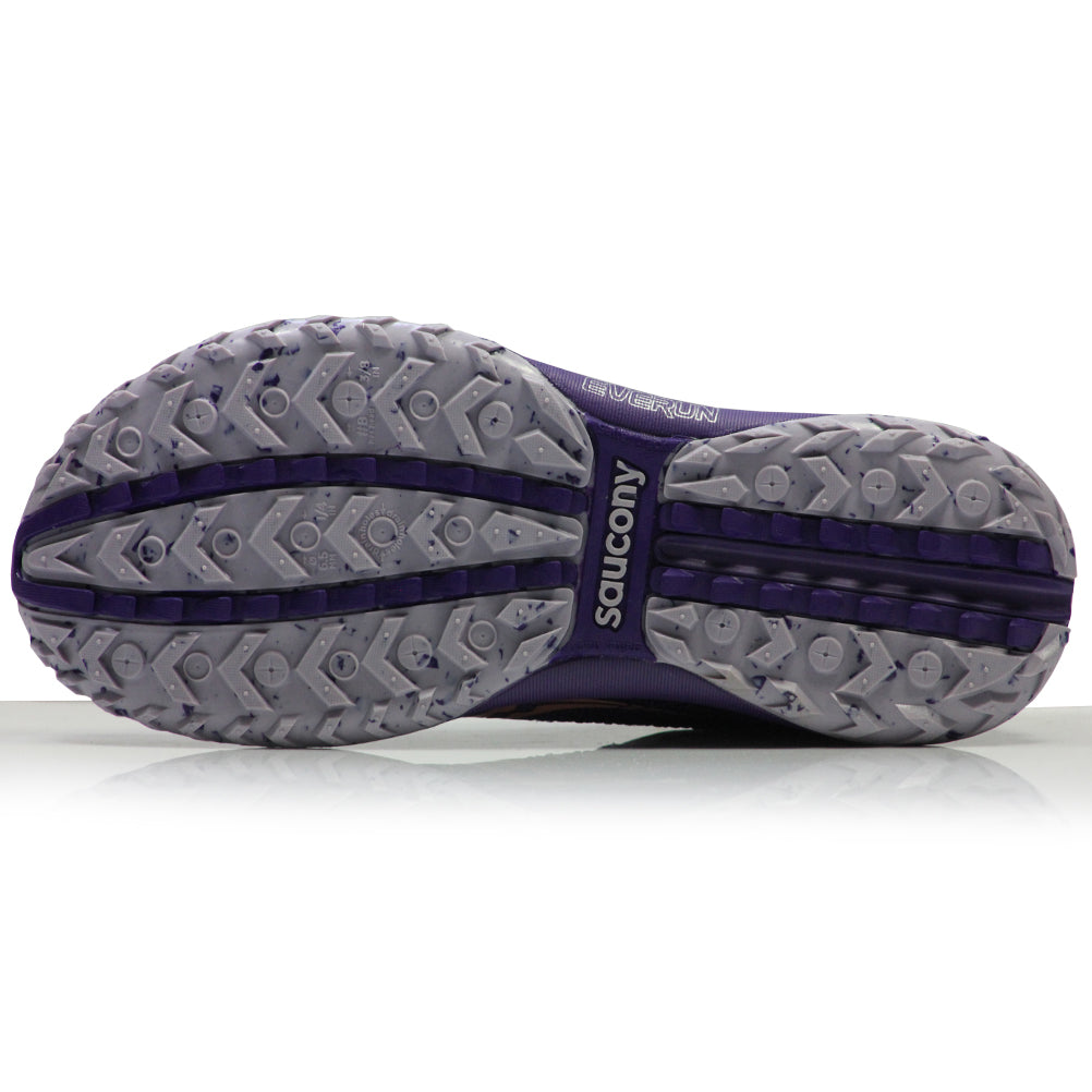 Saucony-wommens-mad-river-trail-sole