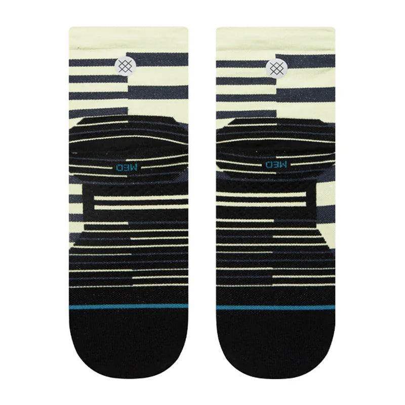 Stance Staggered Ultra Light Unisex Quarter Running Sock - Black