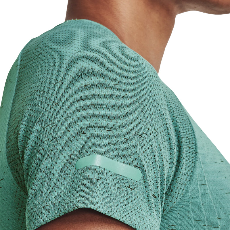 UA-womens-seamless-SS-running-tee-1365626-369-detail-1