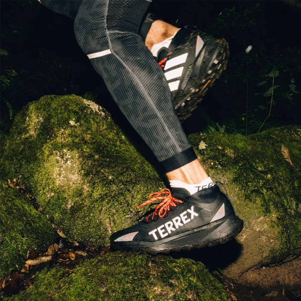 adidas Terrex Agravic GTX Men's Trail Shoe - Core Black/Grey Two/Semi Impact Orange