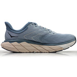 hoka-womens-arahi-5-1115012-BFPB-back