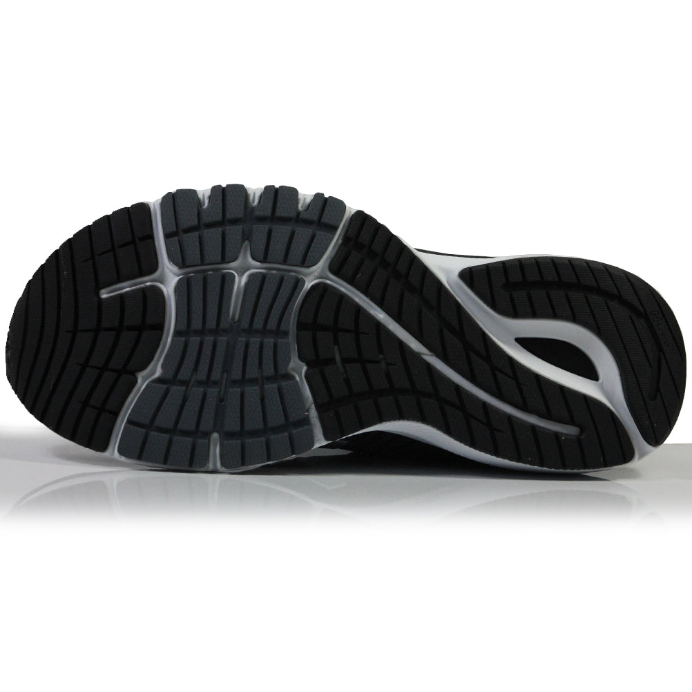 new-balance-womens-860-bw-sole