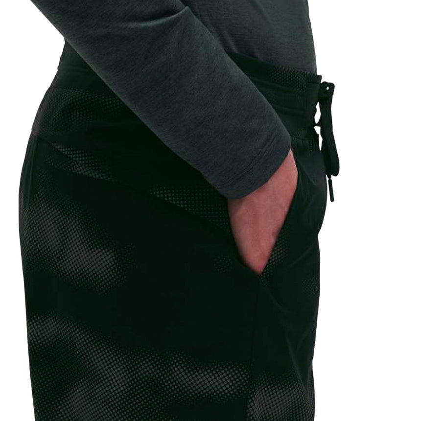 On Running Hybrid  Lumos Men's Running Short - Lumos/Black