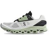 on-mens-cloudstratus-White-side