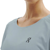 On Running Performance Short Sleeve Women's Running Tee - Sea/Black