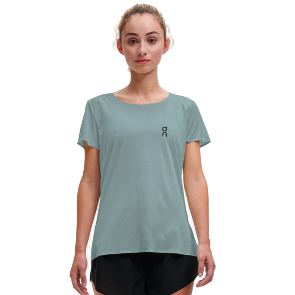On Running Performance Short Sleeve Women's Running Tee - Sea/Black